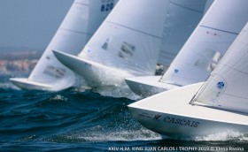 Логинов теперь второй