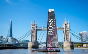 Новая IMOCA Алекса Томсона