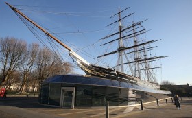 Самое время поздравить «Катти Сарк»!