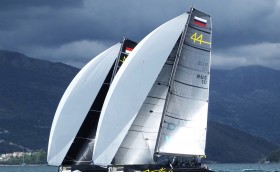 «Еще половина регаты впереди!»