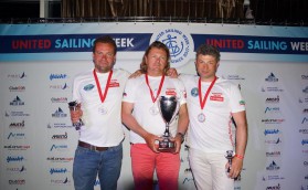 FAVORIT SAILING TEAM начала с побед