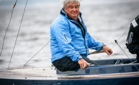 И слава Богу, что не футбол!