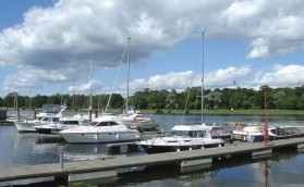 Яхт-клуб на Крестовском удалось отстоять