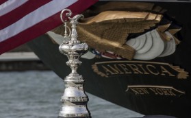 Land Rover стал спонсором BAR