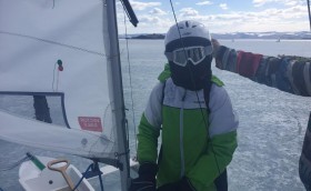 На льду Байкала