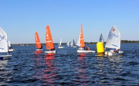 Янтарные паруса