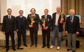 Парус - вне политики