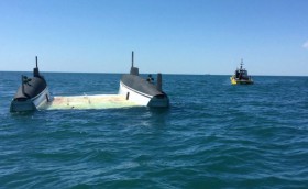 «Попал в тайфун и опрокинулся»