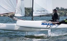 Nacra экспериментирует