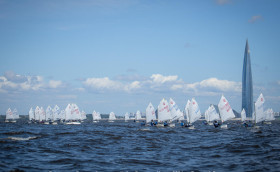 «Оптимисты» и оптимисты в Северной столице