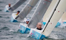 Парус в опале