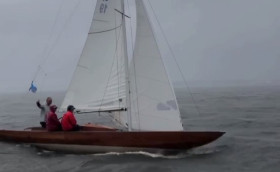 «Драконы» под дождем