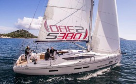 Salona 380 уже на воде