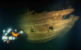 Червям место только на крючке