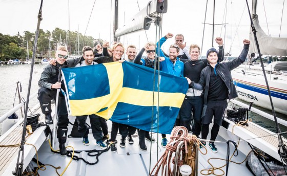 Шведы финишировали в Стокгольме с победой