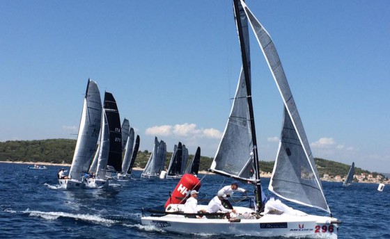 Впереди «богатыри»