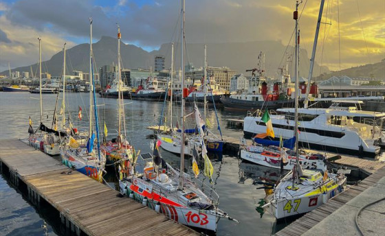 Mini Globe Race. В Кейптаунском порту…