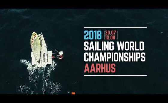 Болеем за наших!