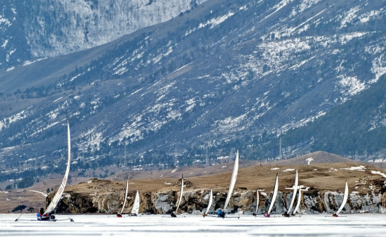 Славное море - священный Байкал…