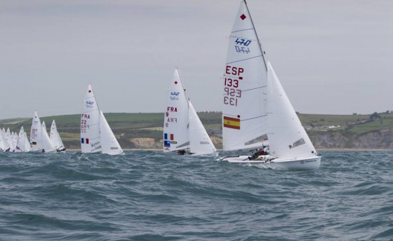 Во втором эшелоне