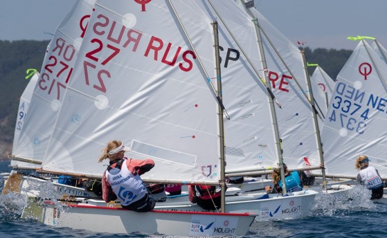 Наши далековато…