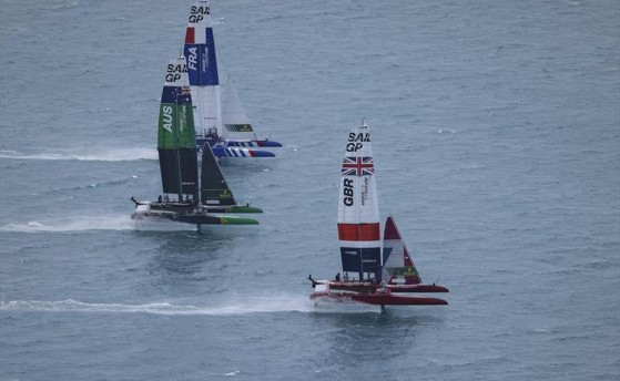 Бен Эйнсли и Ко опередили всех