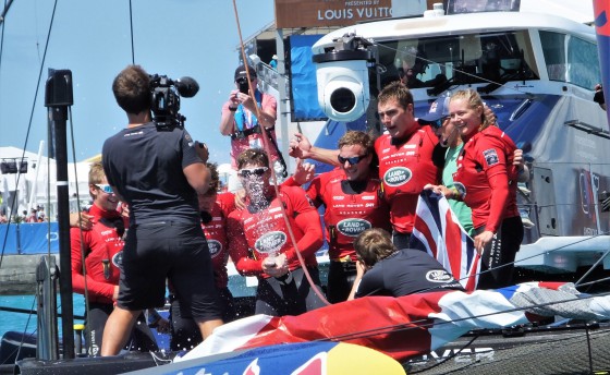 Спасти могло только чудо. И спасло