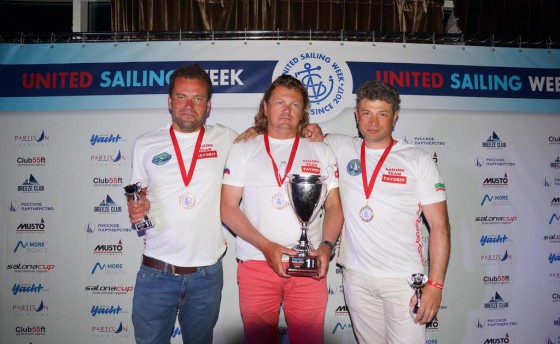 FAVORIT SAILING TEAM начала с побед