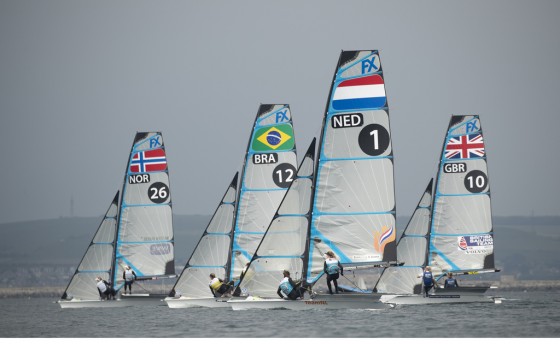 В Уэймуте и Афинах