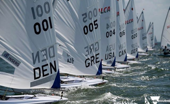 Крутских по-прежнему лидер!