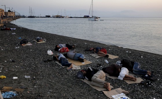 Yacht Russia - о беженцах