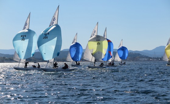 Василий Сенаторов  - первый