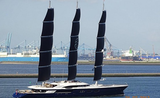 И все-таки – чертовски красива!