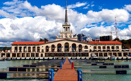 Дебютное бот-шоу олимпийской столицы