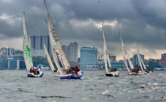 Соревнуются юнги