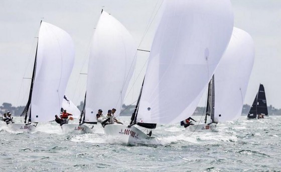 Болеем за «Богатырей» и «Нику»!