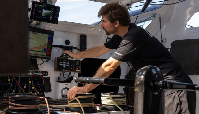 Технологии Vendee Globe в объективе крейсериста. Часть 1. Одиночник и его «дом», в котором все неслучайно