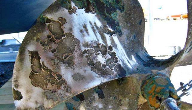 Винт "съеден"