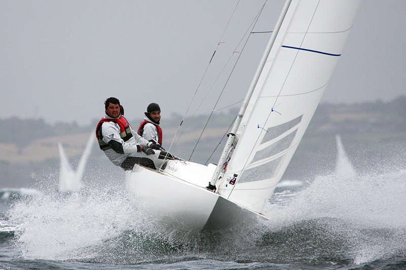 •	Strange Little Sailingteam