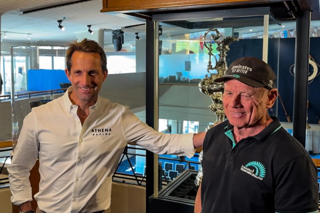 Никогда еще Бен Эйнсли и Грант Далтон не были так близки