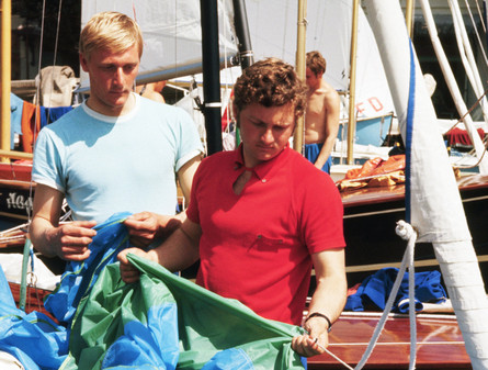 Владимир Леонтьев со своим шкотовым. Фото ТАСС