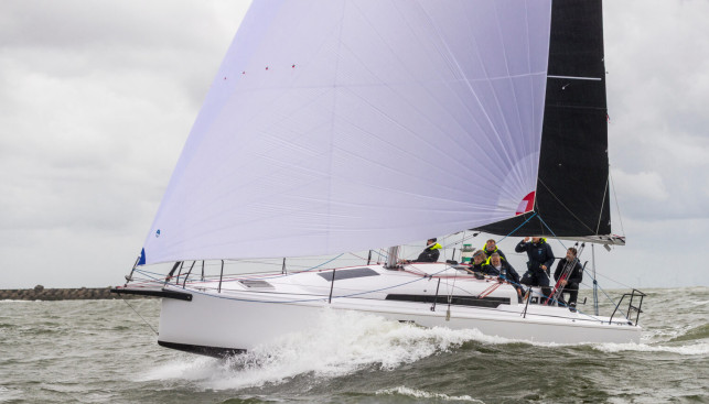 Beneteau First 30