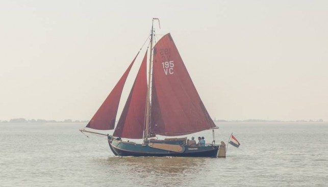 Реплика в море