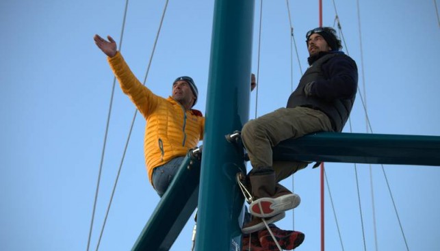 Чтобы найти путь сквозь льды, приходилось подниматься на мачту