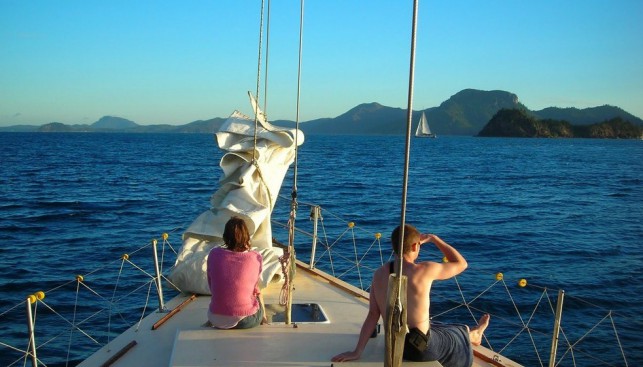 Острова Уитсанди - одно из немногих мест, где можно встретить другую яхту