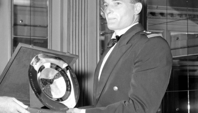 Приз лучшему моряку Франции!