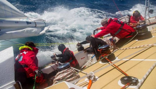 Приз в руках у победителей