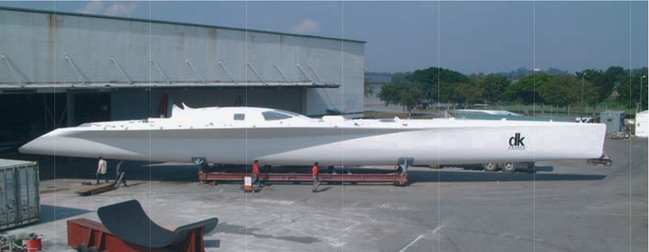 Корпус Maiden Hong Kong на верфи DK Yachts